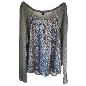 EXPRESS | Women's gray casual sweater. WIDE NECK LINE. Size Medium.